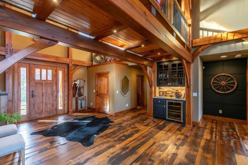 Η κουζίνα ή μικρή κουζίνα στο Bailey's Creek Lodge