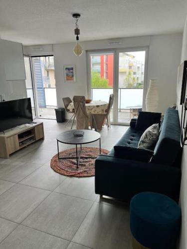 Charmant appartement proche du centre avec grande terrasse