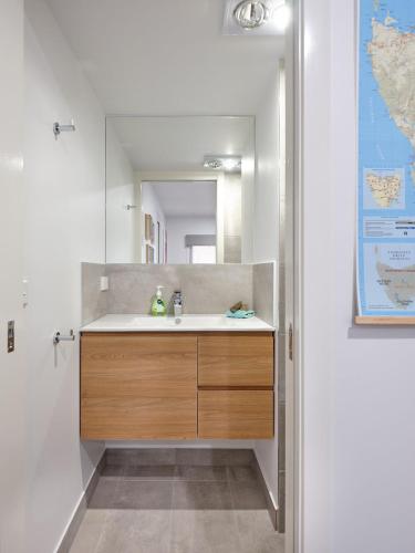 Fotografie z fotogalerie ubytování North Hobart townhouse close to the action v destinaci Hobart