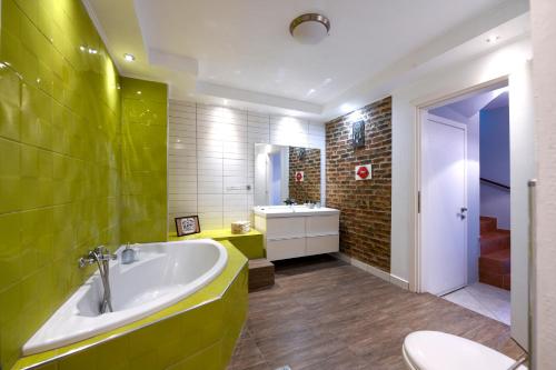 Our Happy Place Maisonette