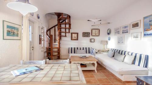 Deep Blue Suite Mykonos photo 2