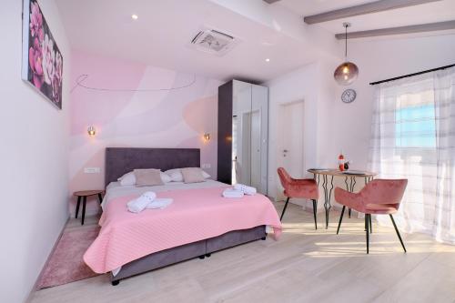 Apartments with a parking space Losinj, Losinj - 21417