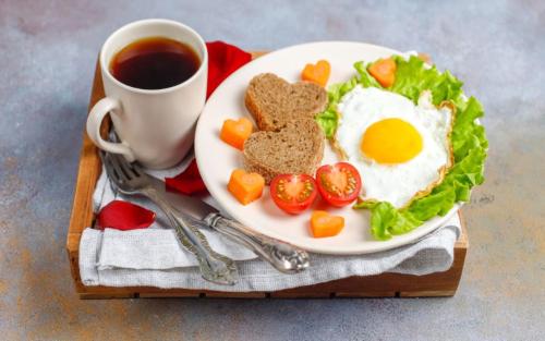 Mad på hotellet eller i nærheden