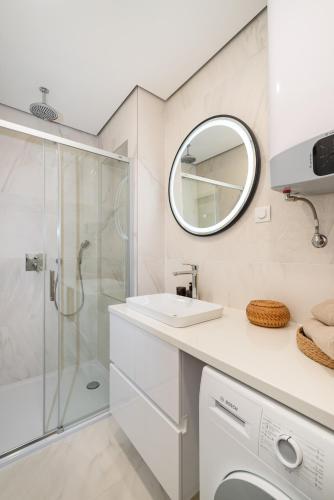 Central apartment with garage Zadar