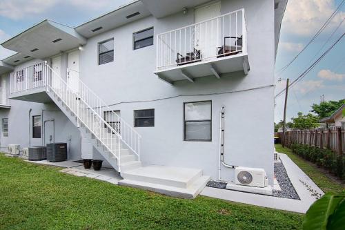 Imagen de la galería de Anna's Peaceful Getaway Luxury Suite, en Fort Lauderdale