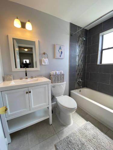 Gallery image of Bens Spacious Luxury Suite in Fort Lauderdale