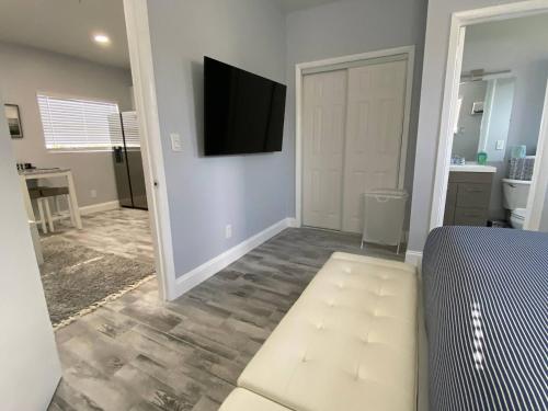 Fotografie z fotogalerie ubytování Mayas Blue Lagoon Luxury Suite #2 v destinaci Fort Lauderdale