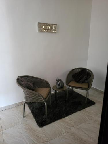 Zona de estar de Dvyne Lux Home - Off Ikeja