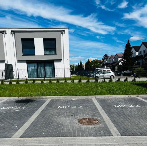 Budova, v ktorej sa apartmán nachádza