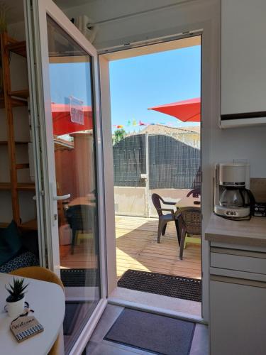 Fotografie z fotogalerie ubytování Studio cocooning Jeanne au calme avec terrasse v destinaci Romans-sur-Isère