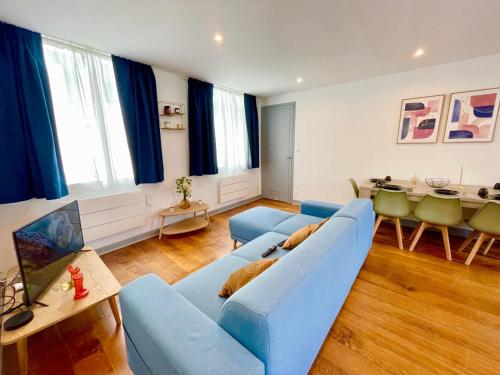 Photo de la galerie de l'établissement Le Rustique II - Parking gratuit - Pro - Familles - Calme - Poterne, à Valenciennes