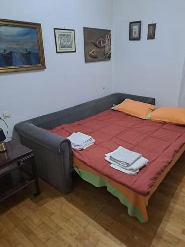 Kostas' House luxury apartment near Volos center