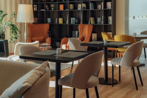 Posezení v ubytování ibis Styles Warszawa Airport