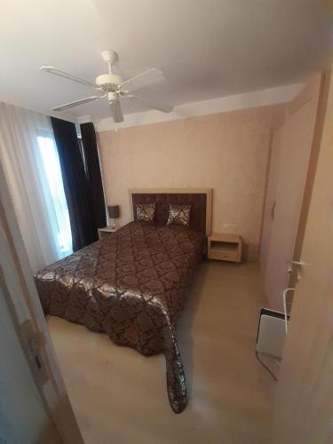 Postel nebo postele na pokoji v ubytování 2 Room Apartment Harmony Suites Komplex