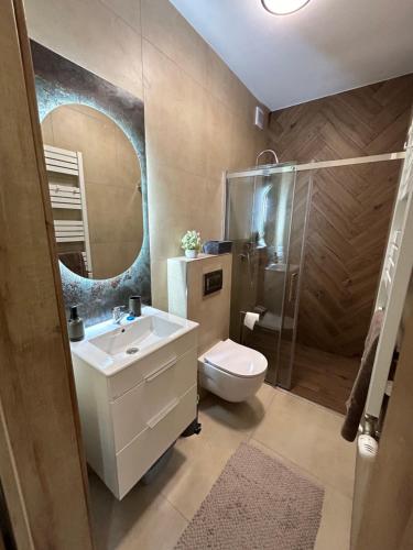 Ένα μπάνιο στο Wilga Leśne SPA