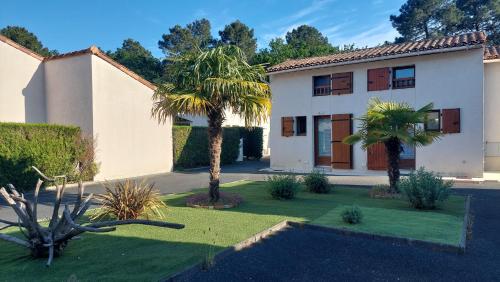 La maisonnette d'Elo - 4 personnes piscine