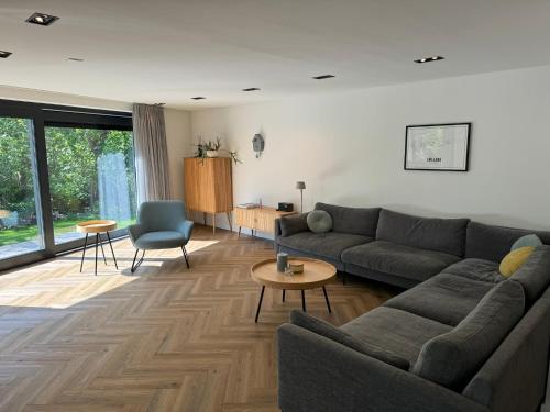 Χώρος καθιστικού στο Vakantiewoning Oerd Ameland