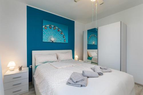 Two-bedroom app 'Castegner' with garden & free parking