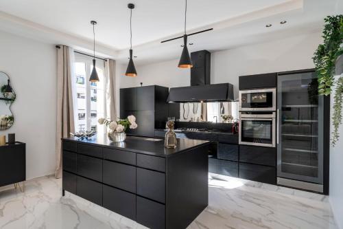 REF 1466 - Penthouse for rent