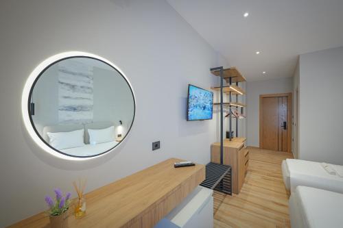 Gallery image of Hotel Kroi in Ksamil