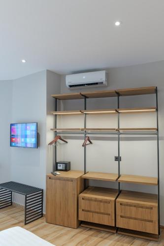 Gallery image of Hotel Kroi in Ksamil
