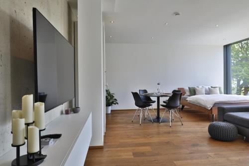 Ένα ή περισσότερα κρεβάτια σε δωμάτιο στο Moderne Studio-Wohnung - Lichtblick