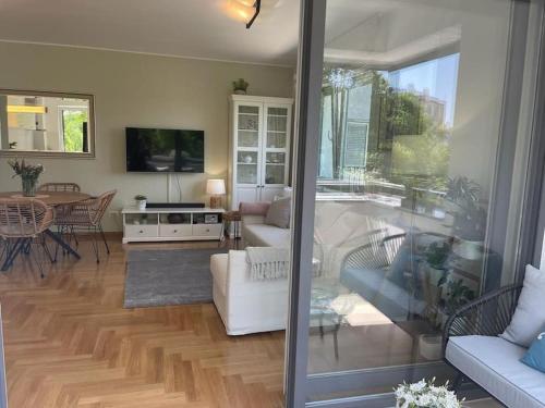 MASHAdreamhome apart