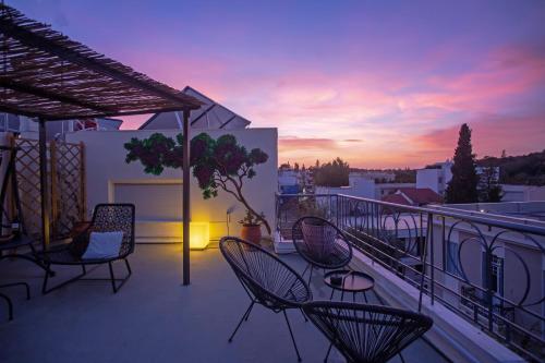 Polymnia & Melpomene by Heloni Apartments