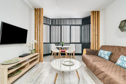 Home2Book Cozy Escape near Las Canteras Beach