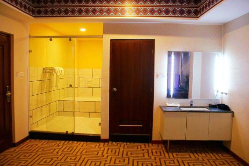 Baðherbergi á Kamalashi Boutique Inn