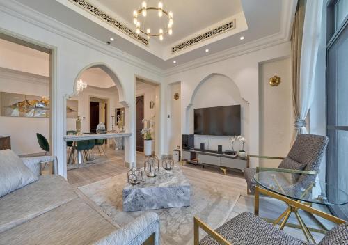 Burj khalifa partial view Peak living luxury 2BR Souk AL-Bahar Beside Dubai mall-GOLDEN HOMES