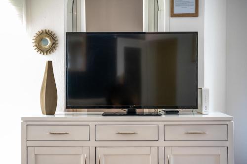 TV a/nebo společenská místnost v ubytování Apartment Fery