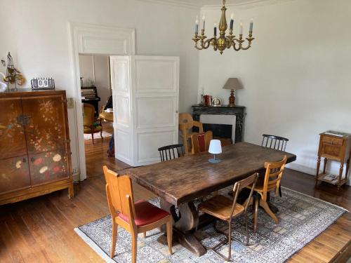 Φωτογραφία από το άλμπουμ του Mazette! Le Château σε Niort