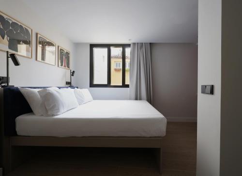 Numa Madrid Sol photo 39