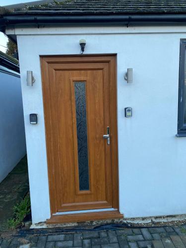 Gallery image of Studio apartment near Sutton, Croydon in Banstead