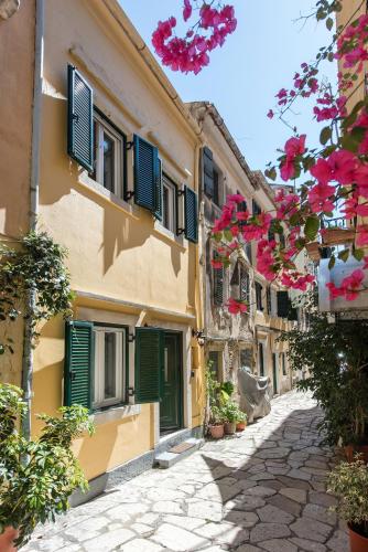 La Signora Cofineta by Anita Holiday Homes