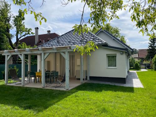 F14 Liget Vendégház Fonyód 8640 Fonyód, Fiumei utca 14 kép - 3