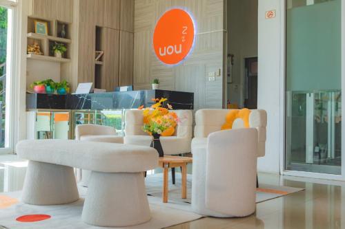 Posezení v ubytování Uou Hotel