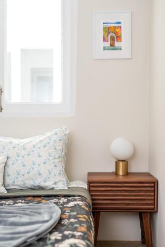 2-BR Apt centrally located in OSJ!にあるシーティングエリア