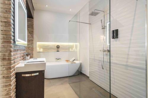 Fabulous Apartment in Historic Center by REMS