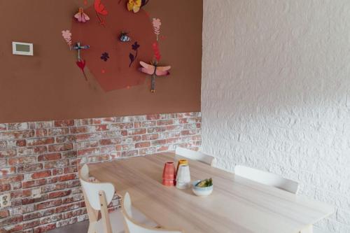 Gambar di galeri bagi Cosy bungalow with private garden di Noordwijkerhout