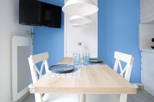 Joli studio rénové quartier Port Olona Les Sables 2 personnes