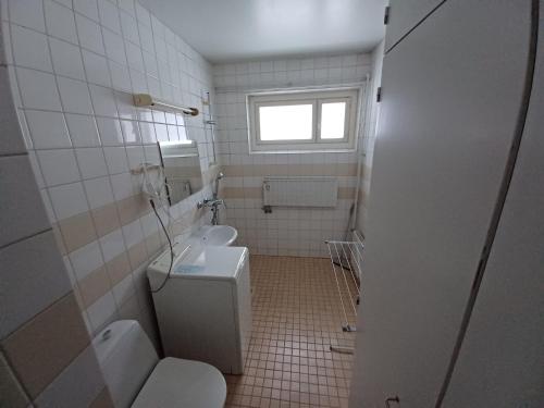 Ванная комната в Lyberty apartment Myllymäki 5/19