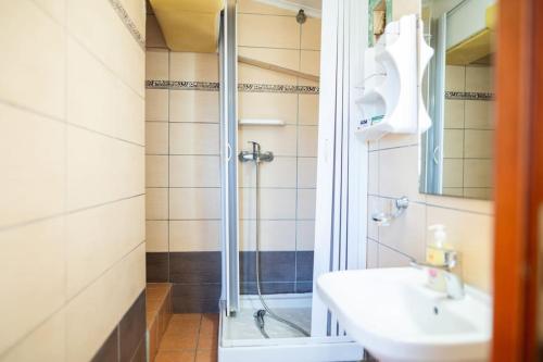 Valantoula - City Apartment near Roman Odeon