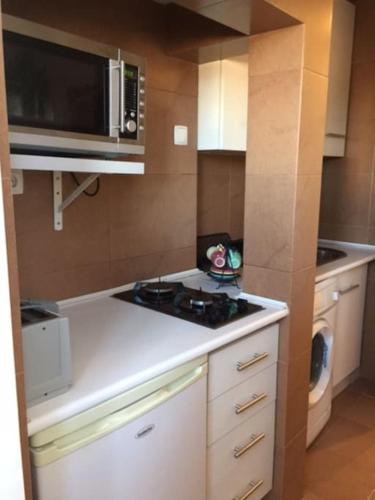 Unique Monsanto View 2 bedrooms Apt in Campolide