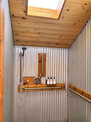 Φωτογραφία από το άλμπουμ του Glamour River Yurt -I- Breakfast σε Buena Vista