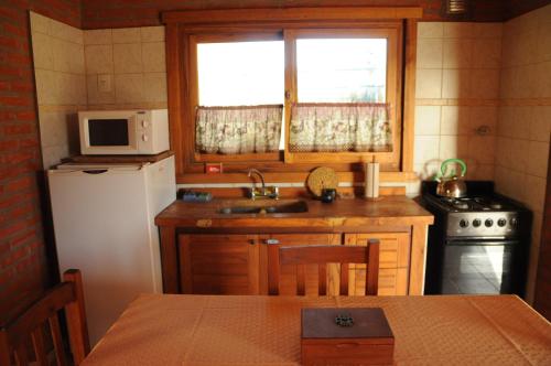 Nhà bếp/bếp nhỏ tại Cabanas El Yarquen