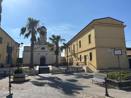 El edificio en el que está la casa vacacional