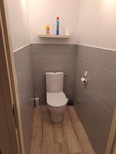 Ein Badezimmer in der Unterkunft Gîte La Dolce Vita