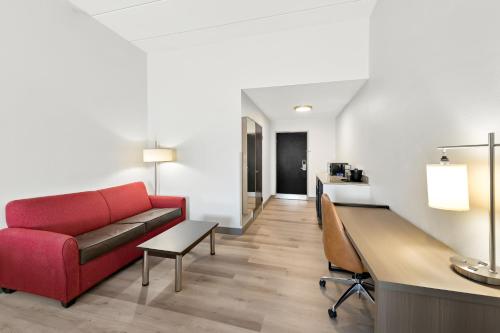 Area soggiorno di Comfort Suites Columbus